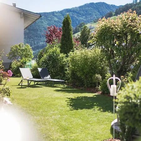 Hotel Garni Platzer Burgeis